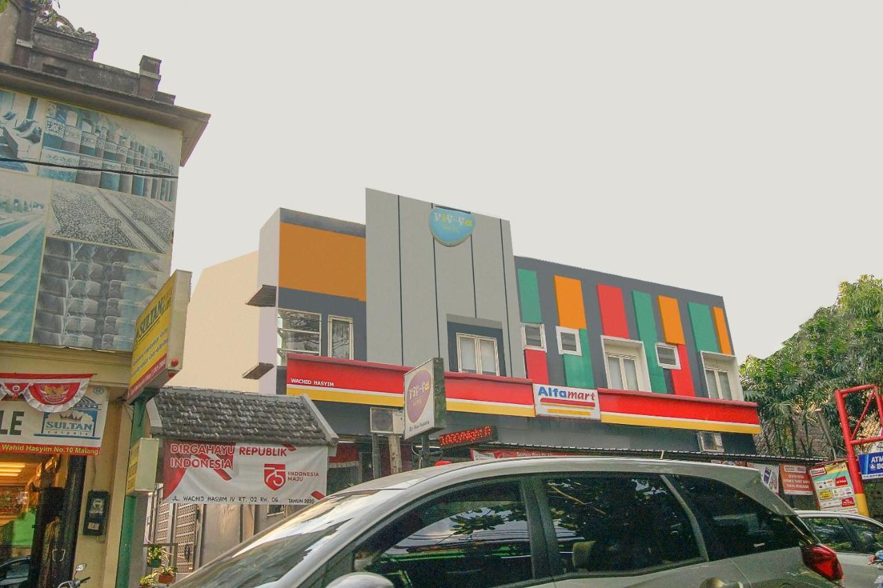 Urbanview Hotel Fiffa Kauman Malang Exterior photo